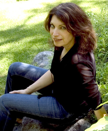 Photo of Linda Holeman