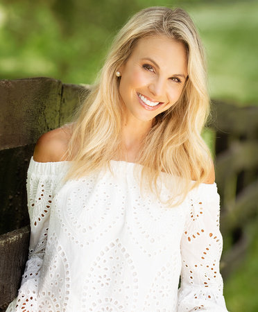 Photo of Elisabeth Hasselbeck