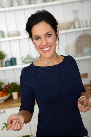 Photo of Haylie Pomroy