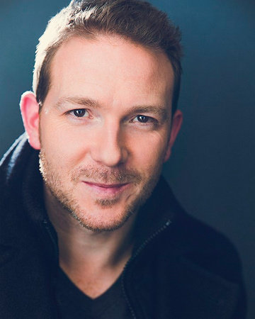 Photo of Ari Fliakos