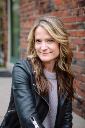 Photo of Sara Shepard