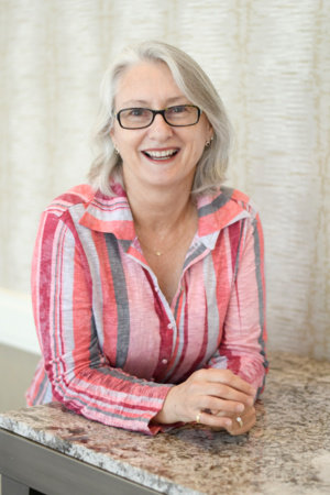 Photo of Heather Gale