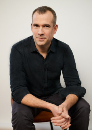 Photo of Chris van Tulleken