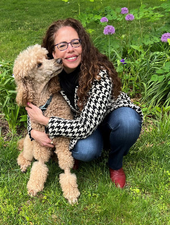 Photo of Julie F. Skolnick