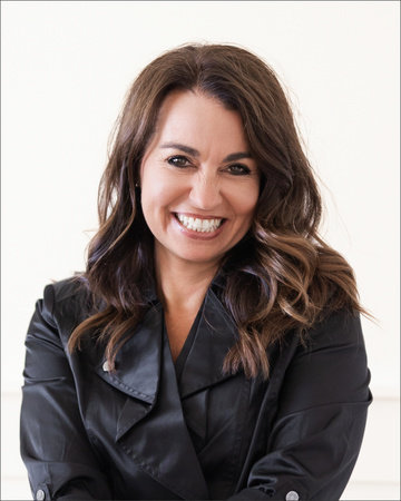 Photo of Michelle Chalfant