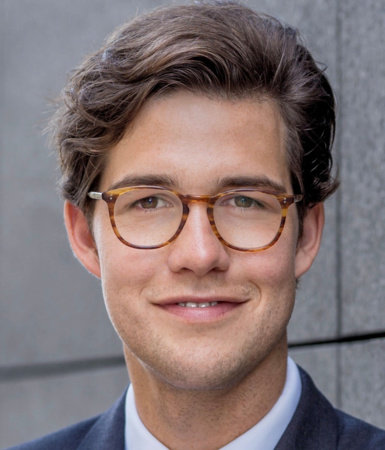 Photo of Dr. Christian Poensgen