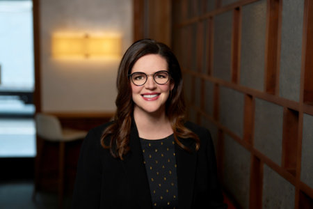 Photo of Lindsay Owens