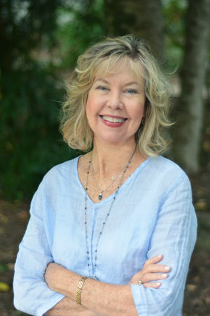 Photo of Elaine Neil Orr