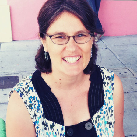 Photo of Lea Redmond