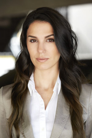 Photo of Christy Carlson Romano