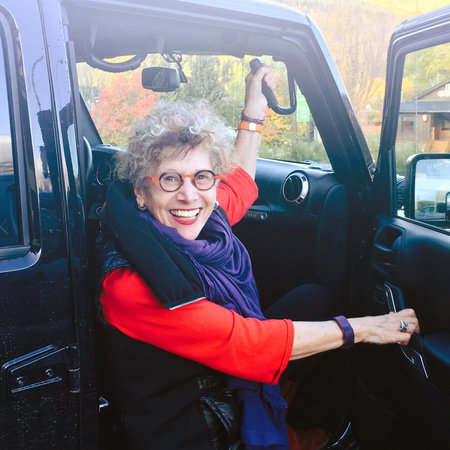 Photo of Lorna Crozier