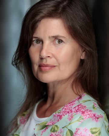 Photo of Sophie Aldred