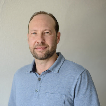 Photo of Joshua Knelman