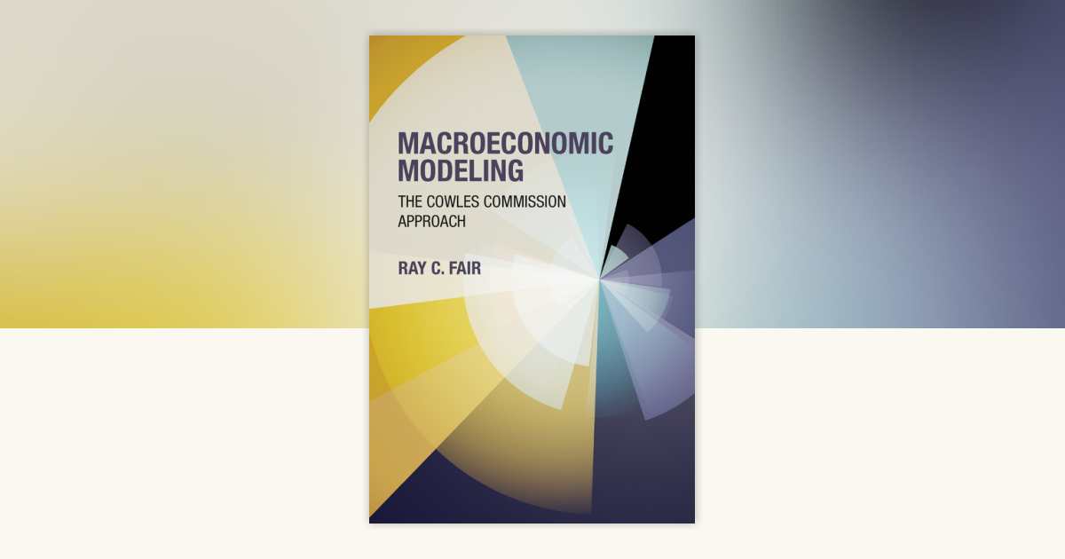 洋書 Macroeconomic Theory International Editi International Macroeconomics: A Modern Approach: Schmitt